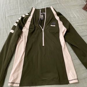 Pink active pullover